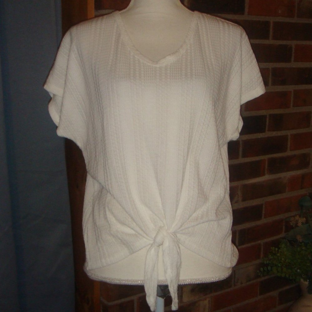 Paper Crane Textured Tie Front T-Shirt L